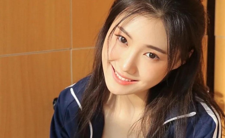 微信追女孩子聊天技巧追女朋友聊天技巧